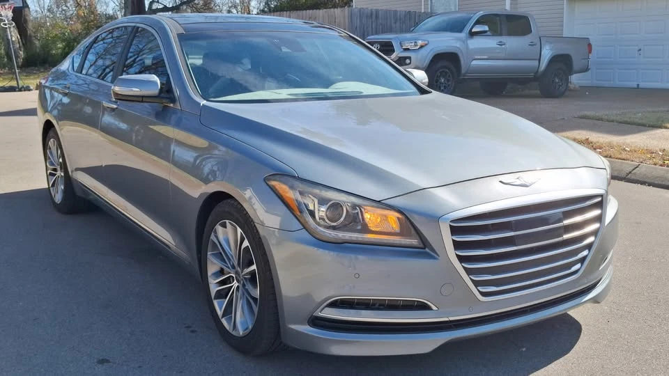 2015 Hyundai Genesis - Image 4 of 20