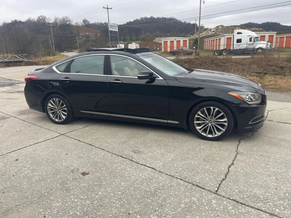 2015 Hyundai Genesis - Image 3 of 17
