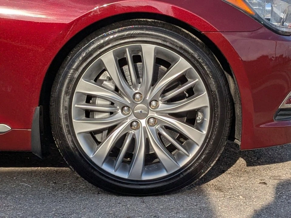 2015 Hyundai Genesis - Image 6 of 20
