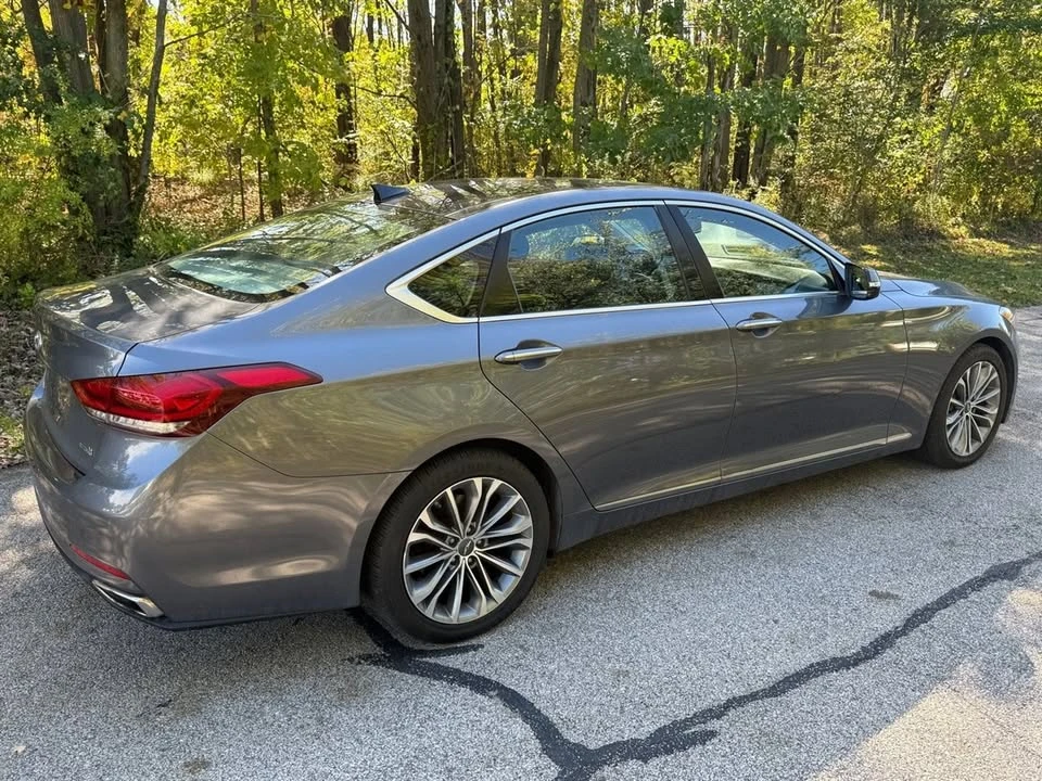 2015 Hyundai Genesis - Image 6 of 18