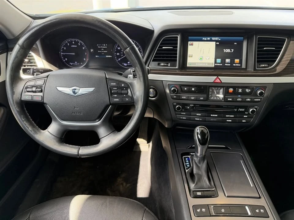 2015 Hyundai Genesis - Image 11 of 18