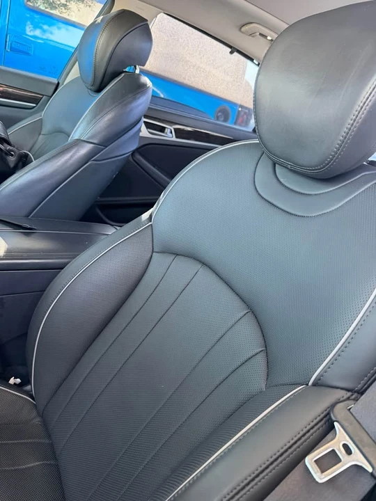 2015 Hyundai Genesis - Image 6 of 8