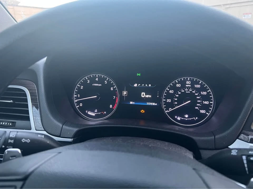2015 Hyundai Genesis - Image 7 of 8