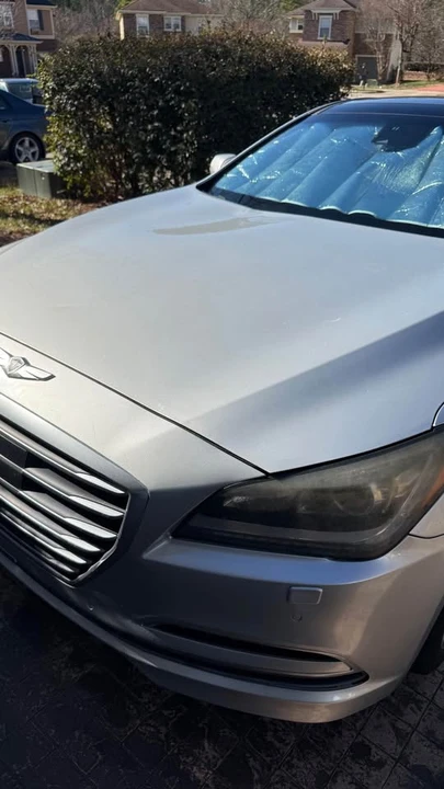 2015 Hyundai Genesis - Image 9 of 11