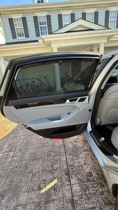 2015 Hyundai Genesis - Image 7 of 11