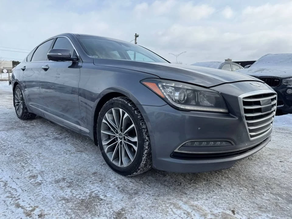 2015 Hyundai Genesis - Image 2 of 13
