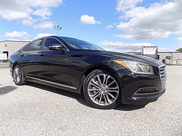 2015 Hyundai Genesis - Image 4 of 17