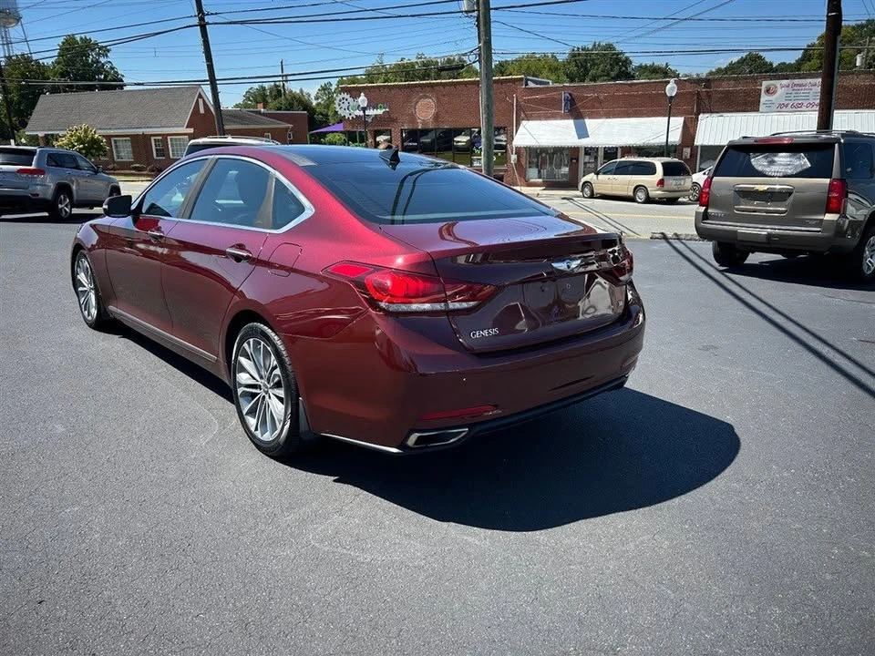 2015 Hyundai Genesis - Image 2 of 6