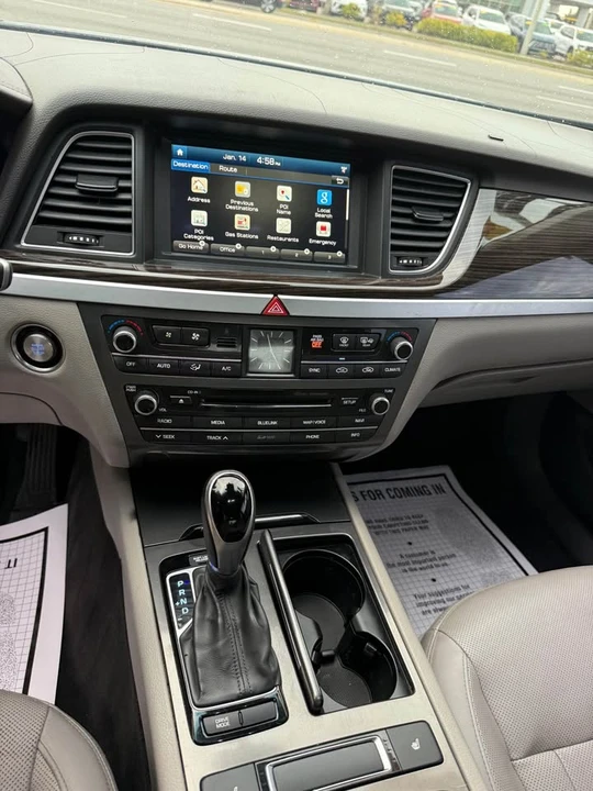 2015 Hyundai Genesis - Image 5 of 7