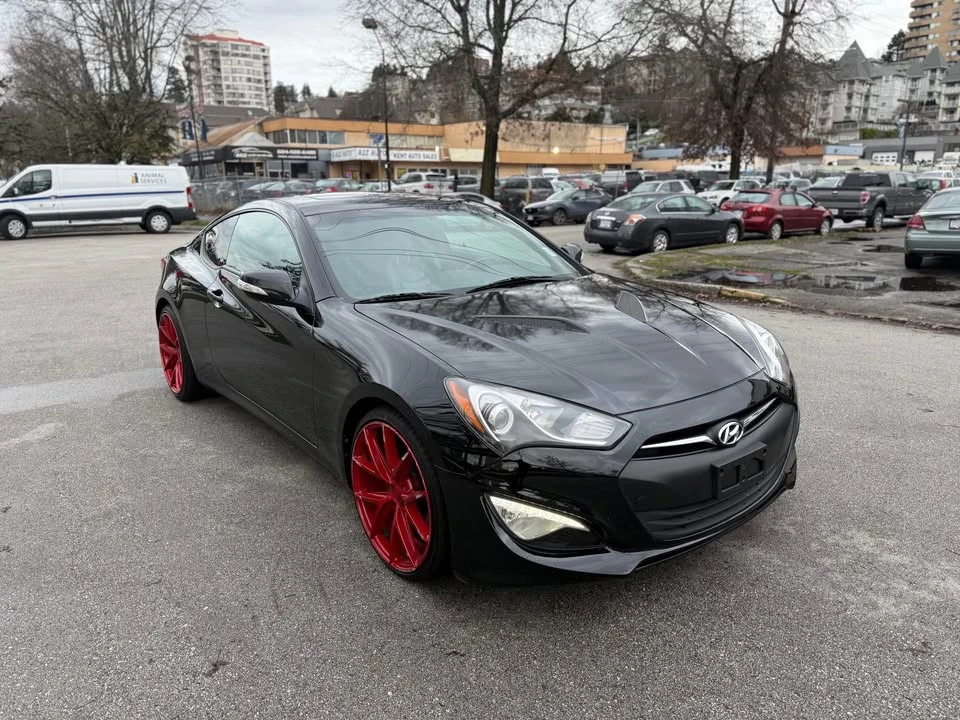 2015 Hyundai Genesis - Image 3 of 16