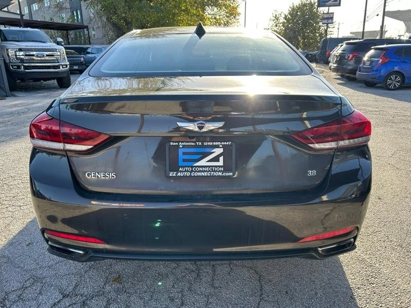2015 Hyundai Genesis - Image 5 of 20