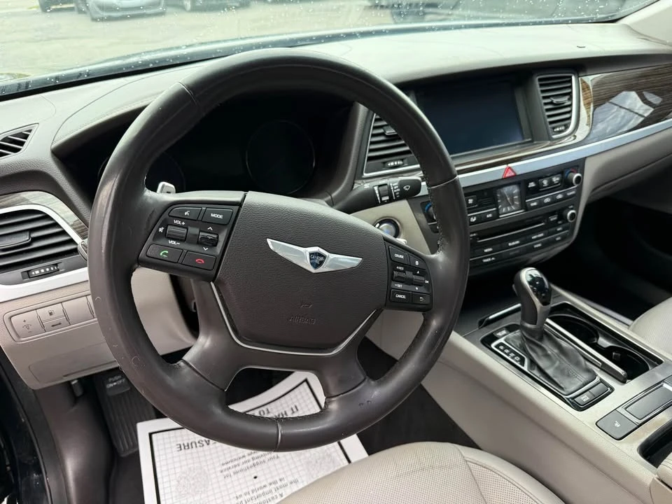 2015 Hyundai Genesis - Image 6 of 7