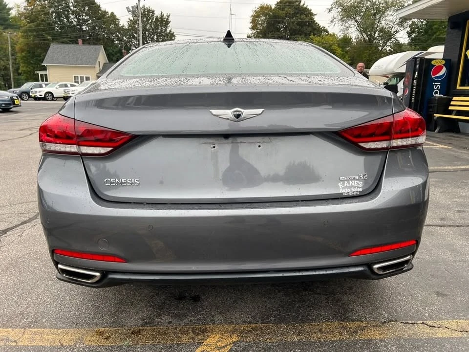 2015 Hyundai Genesis - Image 5 of 20
