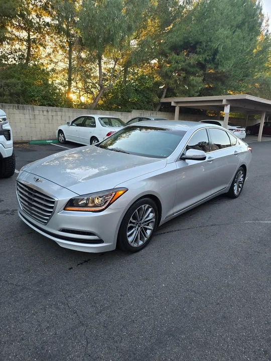 2015 Hyundai Genesis - Image 3 of 8