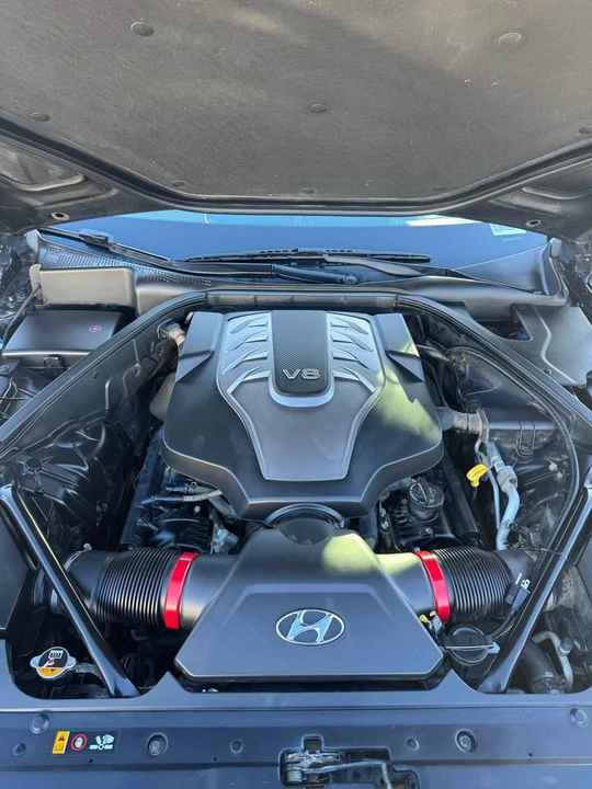 2015 Hyundai Genesis - Image 10 of 10