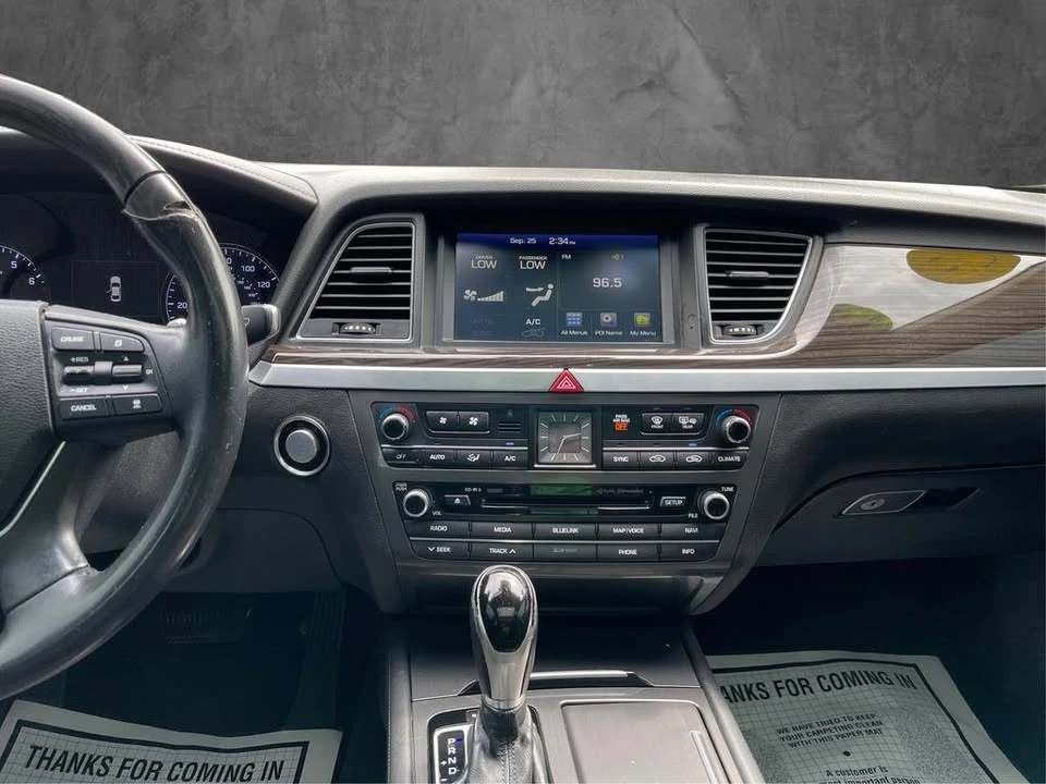 2015 Hyundai Genesis - Image 5 of 16