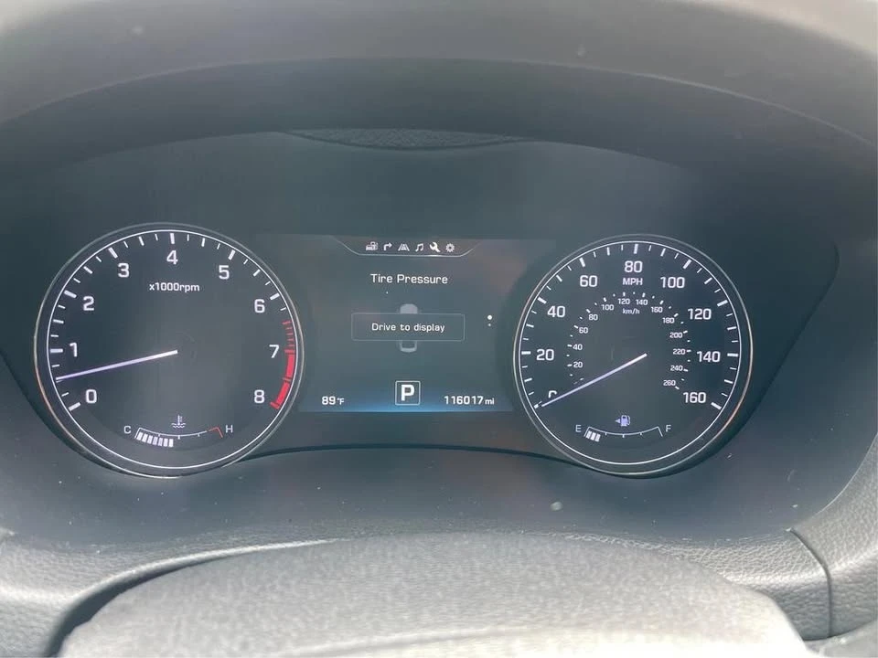 2015 Hyundai Genesis - Image 4 of 16