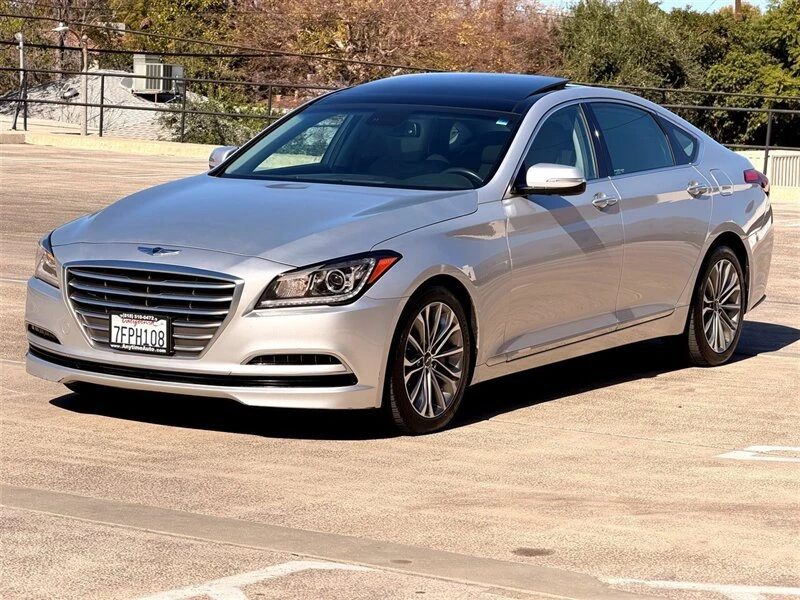 2015 Hyundai Genesis - Image 3 of 19