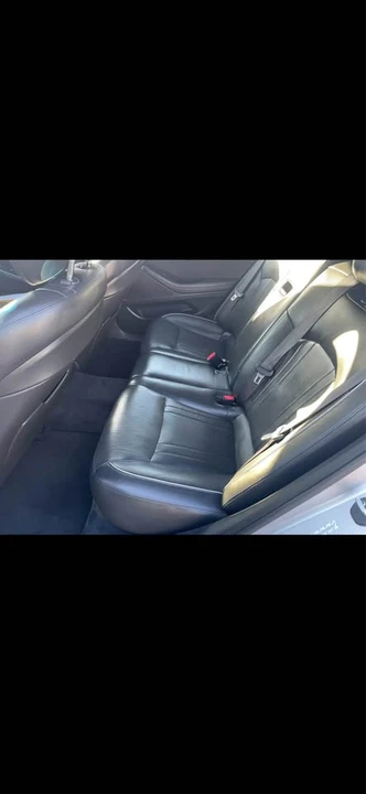 2015 Hyundai Genesis - Image 6 of 10