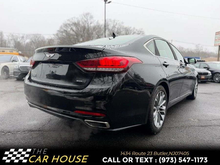 2015 Hyundai Genesis - Image 8 of 15