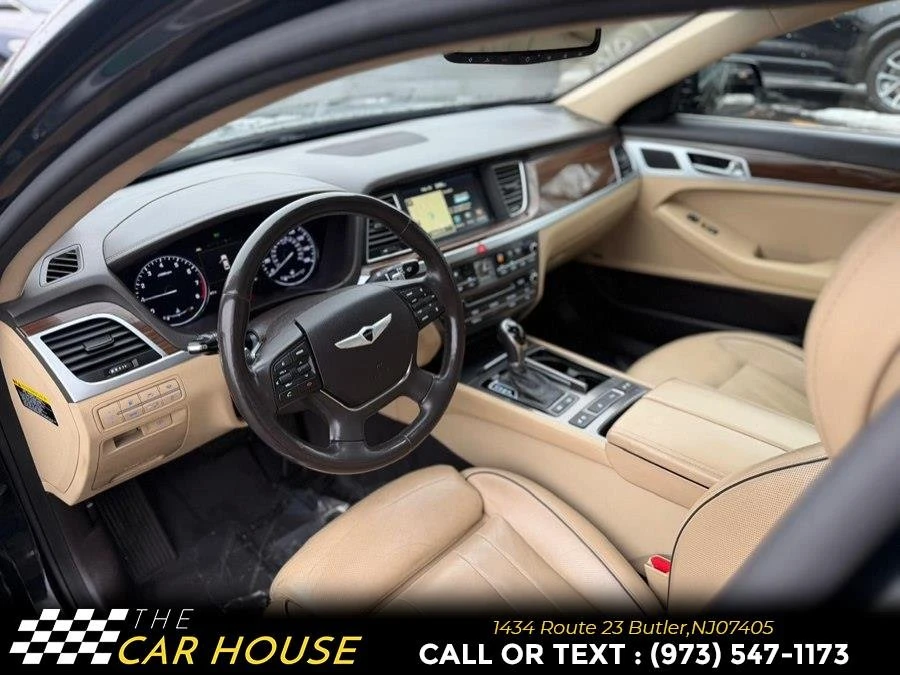 2015 Hyundai Genesis - Image 12 of 15