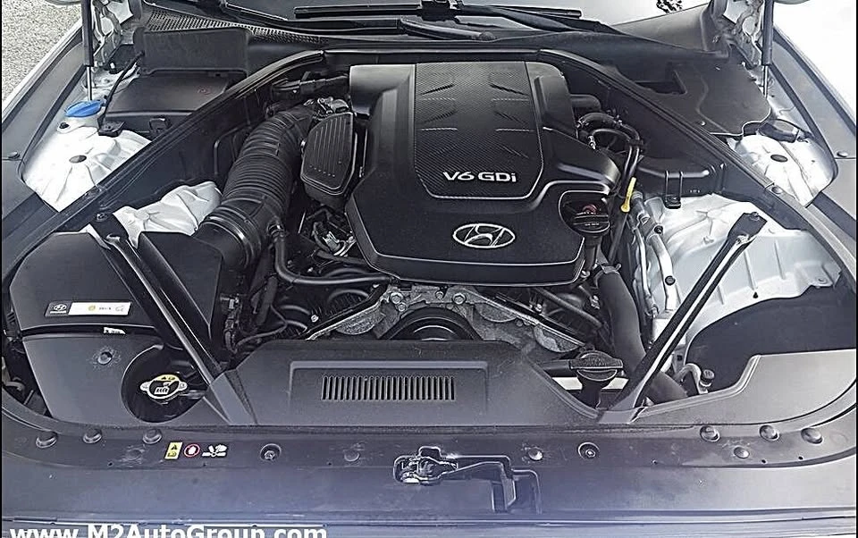 2015 Hyundai Genesis - Image 20 of 20