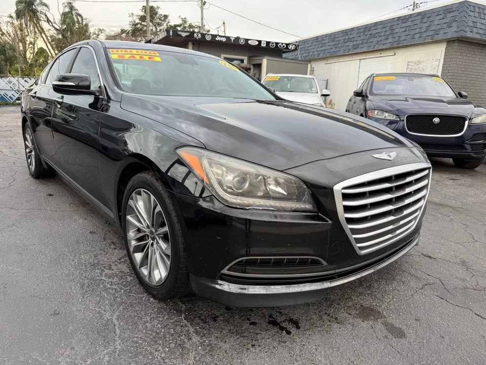 2015 Hyundai Genesis - Image 4 of 8