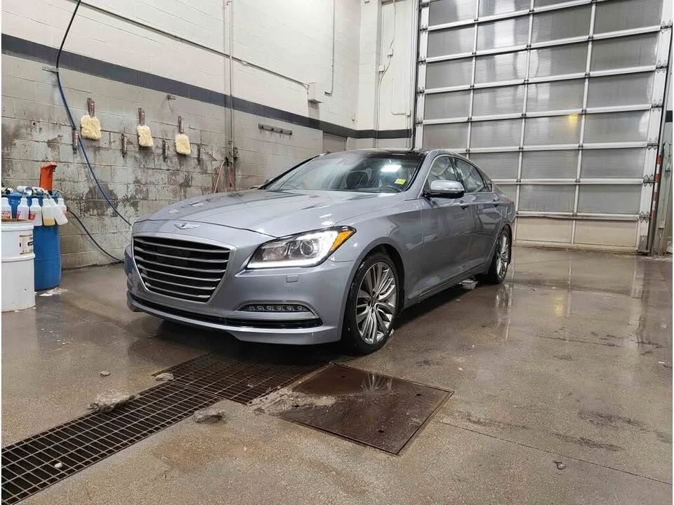 2015 Hyundai Genesis - Image 2 of 6