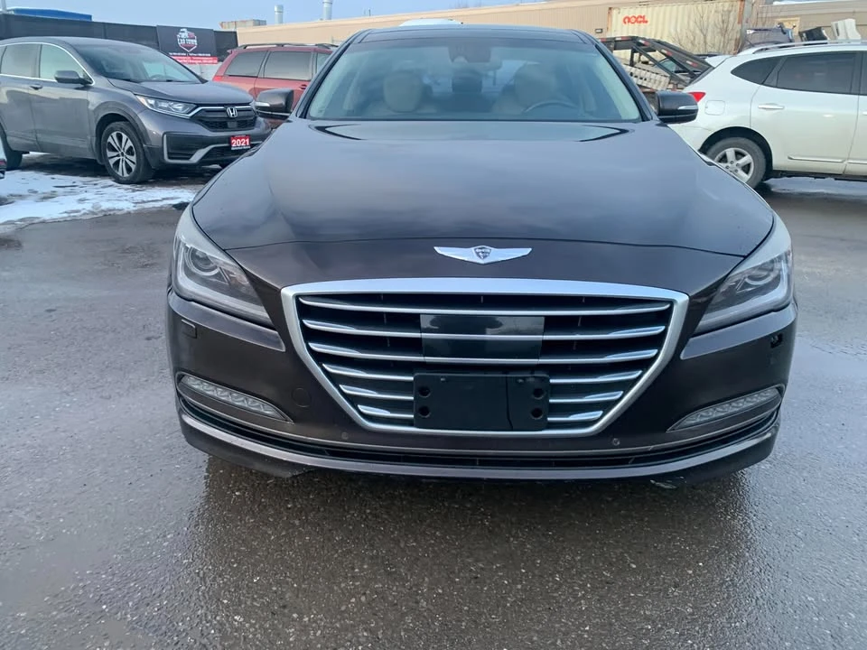 2015 Hyundai Genesis - Image 2 of 20