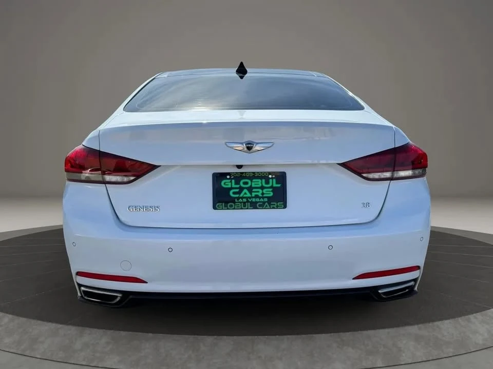 2015 Hyundai Genesis - Image 5 of 20