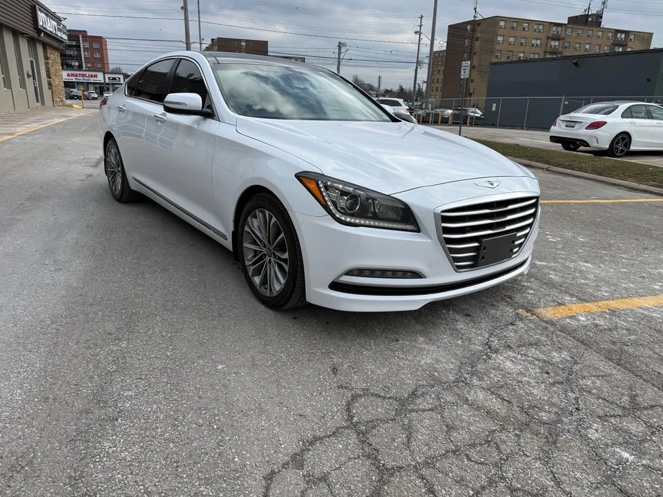 2015 Hyundai Genesis - Image 7 of 20