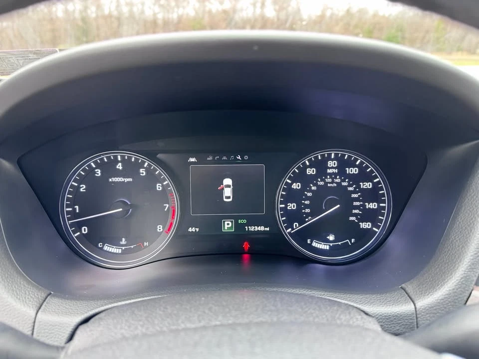 2015 Hyundai Genesis - Image 7 of 17