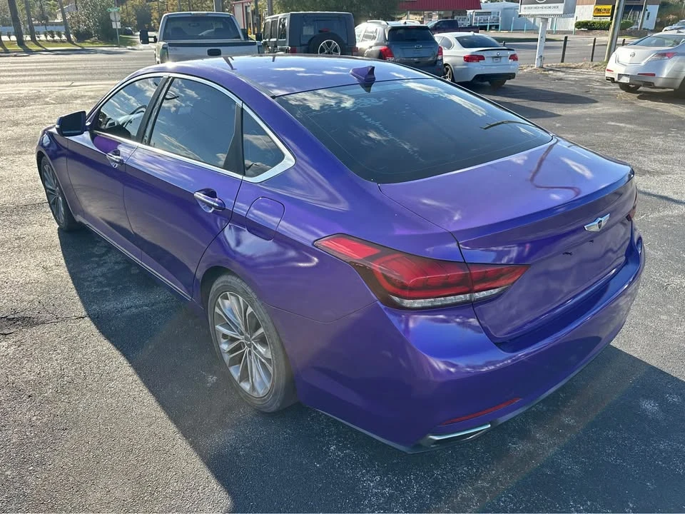 2015 Hyundai Genesis - Image 11 of 18