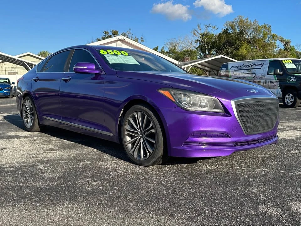 2015 Hyundai Genesis - Image 2 of 18
