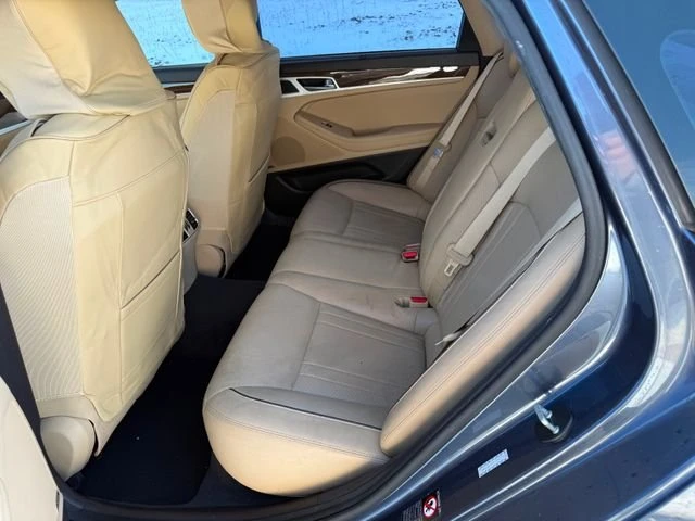 2015 Hyundai Genesis - Image 6 of 14