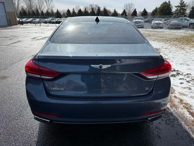 2015 Hyundai Genesis - Image 2 of 14