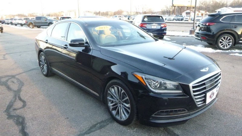 2015 Hyundai Genesis - Image 4 of 20
