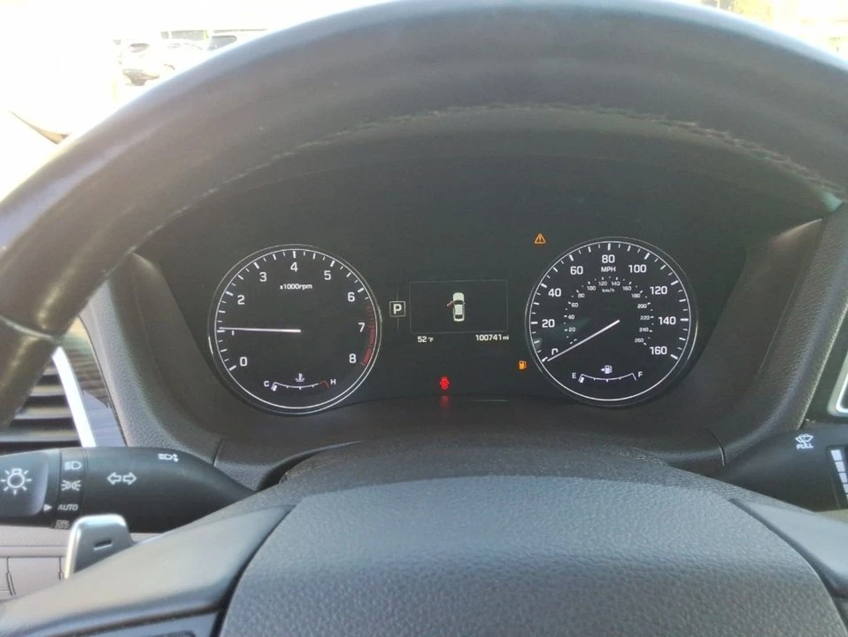 2015 Hyundai Genesis - Image 19 of 20