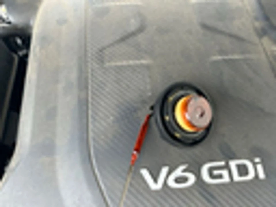 2015 Hyundai Genesis - Image 19 of 20