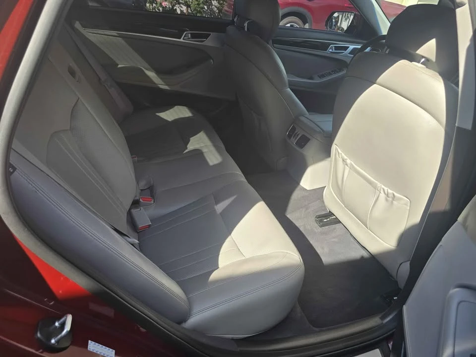 2015 Hyundai Genesis - Image 3 of 7