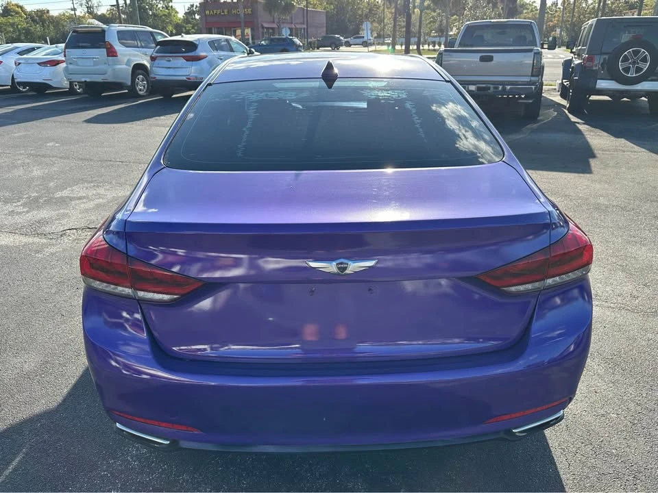 2015 Hyundai Genesis - Image 10 of 18