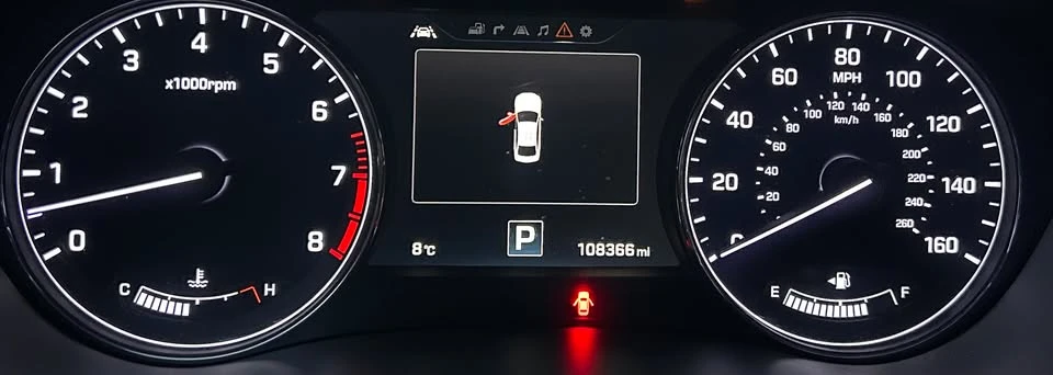 2015 Hyundai Genesis - Image 18 of 19