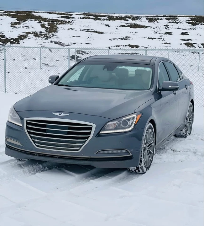 2015 Hyundai Genesis - Image 5 of 20