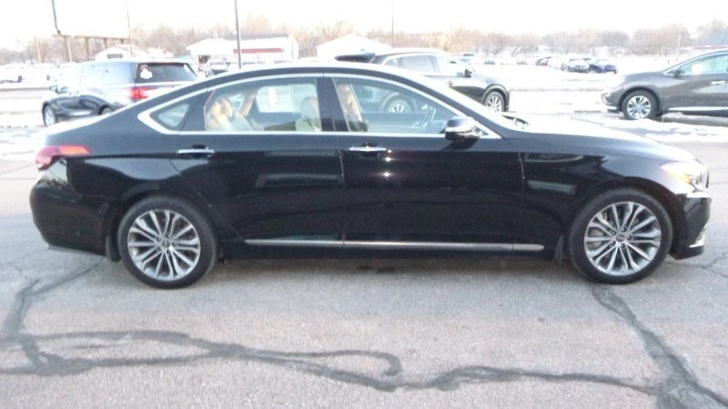 2015 Hyundai Genesis - Image 5 of 20