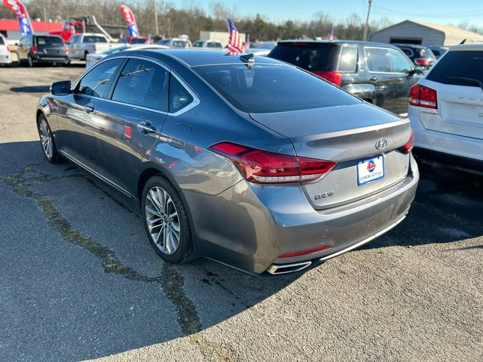 2015 Hyundai Genesis - Image 4 of 20