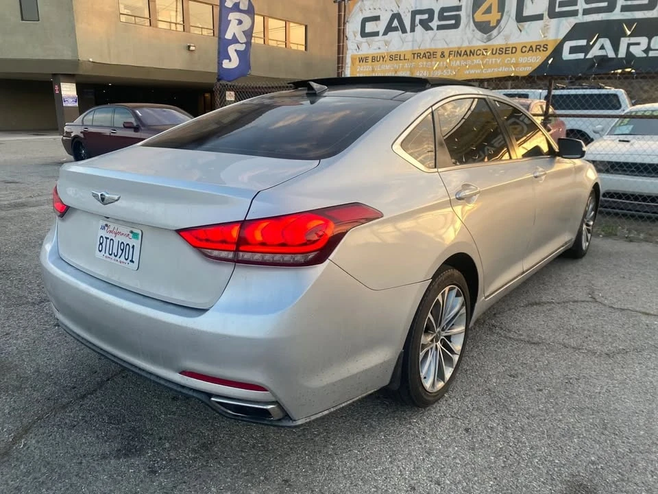 2015 Hyundai Genesis - Image 18 of 19