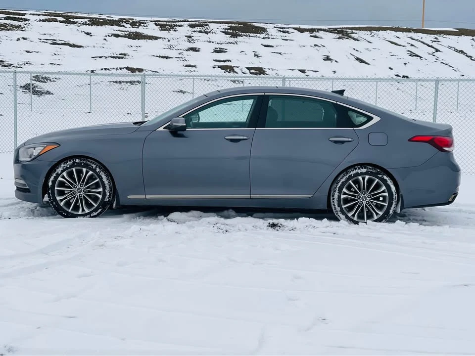 2015 Hyundai Genesis - Image 7 of 20