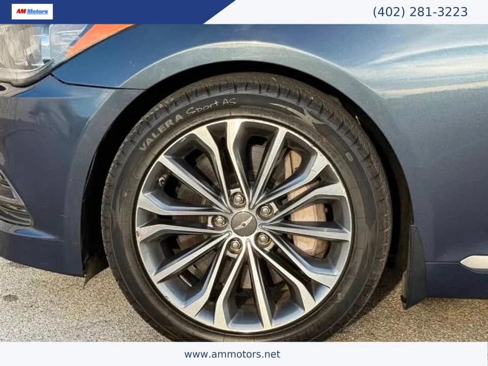 2015 Hyundai Genesis - Image 17 of 17