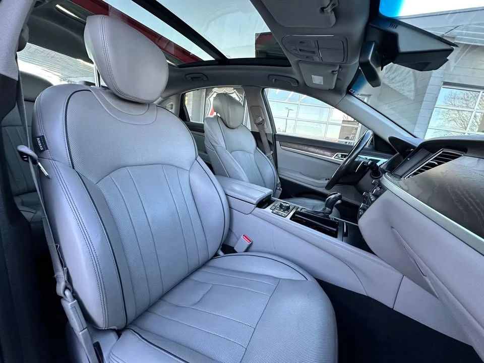 2015 Hyundai Genesis - Image 20 of 20