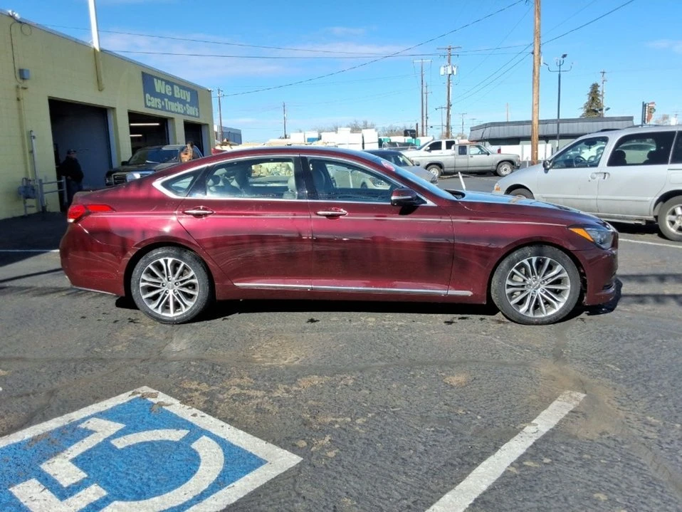 2015 Hyundai Genesis - Image 4 of 20